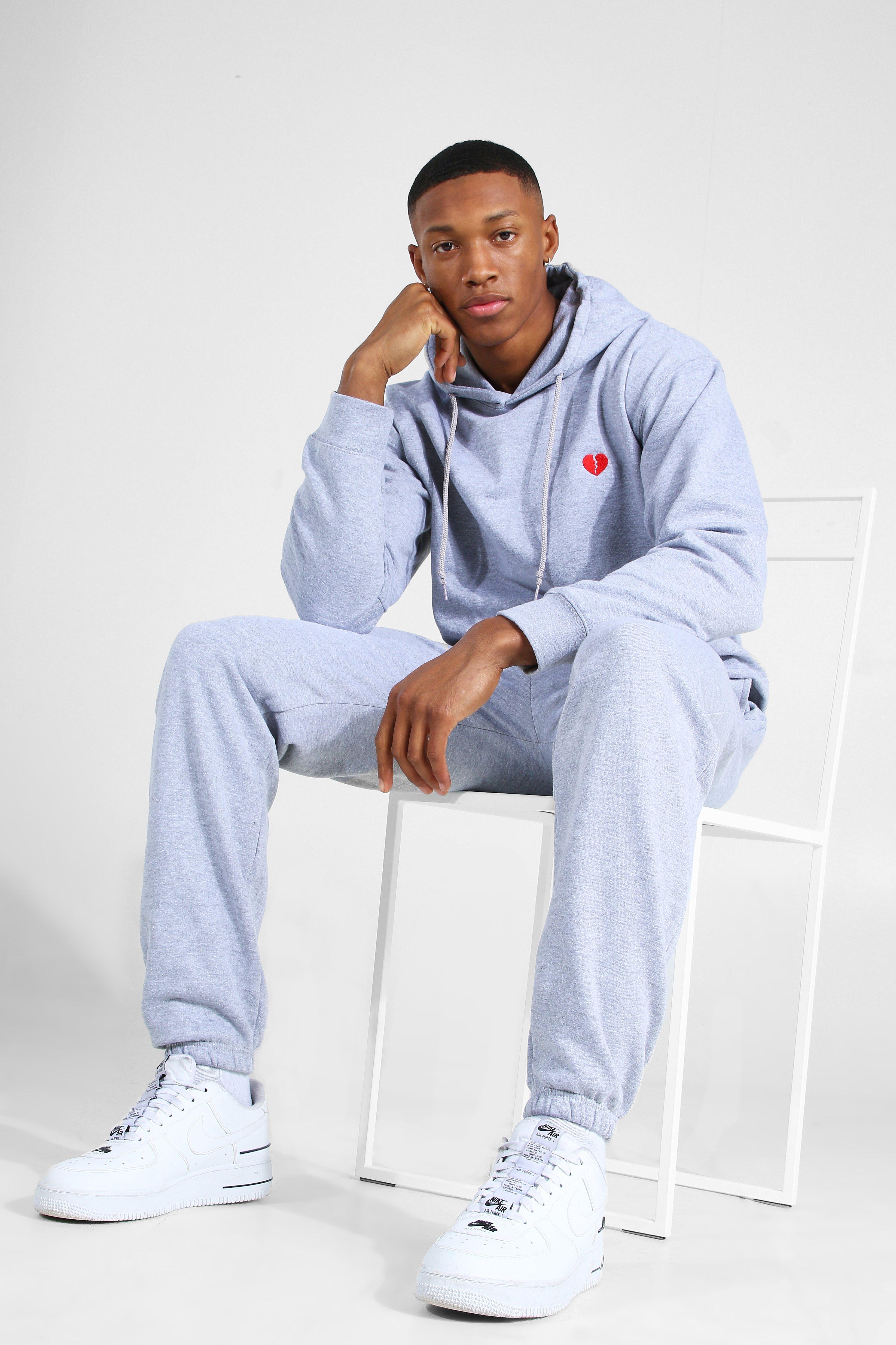 Air force store 1 with tracksuit